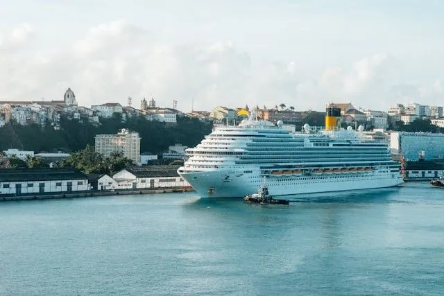 Celebrity coastal journeys